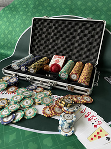 Poker set + round poker mat (3 foto / 5)