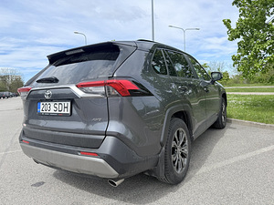 Toyota Rav4 2,0 dynamic force AWD Multidrive S Luxury Plus (6 foto / 12)
