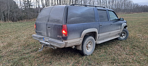 GMC Suburban 6,5 Tdi (3 foto / 8)