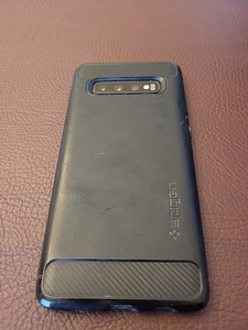 Samsung Galaxy S10 128GB Black purustatud (5 foto / 5)