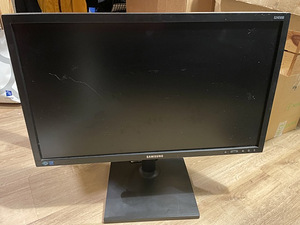 Монитор самсунг 24" (2 фото из 4)
