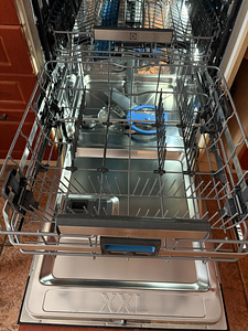 Electrolux EEC87300L (1 foto / 3)