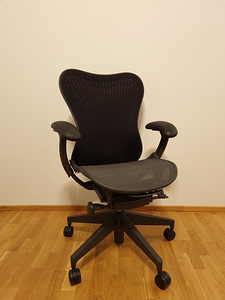 Herman Miller Mirra 2 Töötool (1 foto / 3)