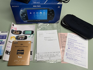 PSP 1000 (6 фото из 9)