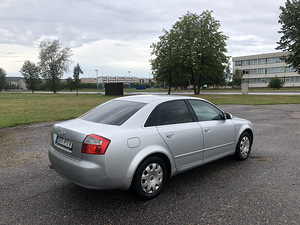 Audi A4 1.9 74kw üv 07.2023 (3 foto / 7)