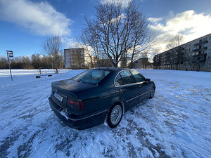 БМВ 530Д 135кВт (3 фото из 10)
