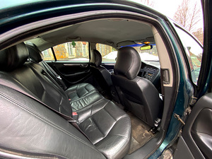 M/V: Volvo S60 (8 foto / 9)