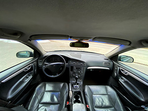 M/V: Volvo S60 (9 foto / 9)
