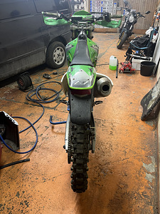 Kawasaki kx250 2006 (2 foto / 6)