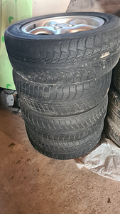 Mazda 4 × 100 (2 фото из 2)