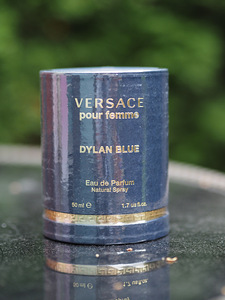 Versace Dylan Blue Eau De Parfum Spray for Women 50ml (1 foto / 1)