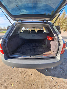 Audi A6 C5 allroad (7 фото из 12)
