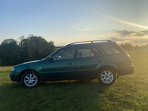 Toyota Corolla 1.6 VVT-i 16 valve 81kW (2 foto / 15)