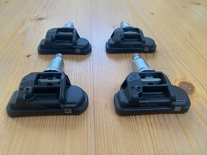 Mercedes-Benz rehvirõhuandurid(uued) 4tk. (2 foto / 8)