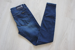 Uus Calvin Klein Jeans teksapüksid. Suurus 28/32 (2 foto / 6)