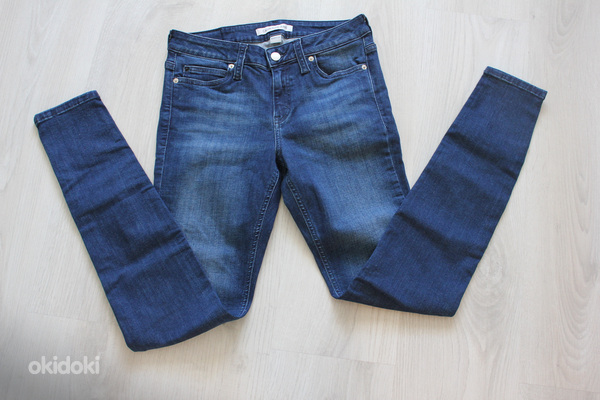Uus Calvin Klein Jeans teksapüksid. Suurus 28/32 (foto #3)