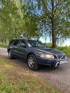 Volvo XC70 2.4D 136kw (2 foto / 10)