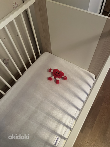 Детская кроватка. (фото #2)