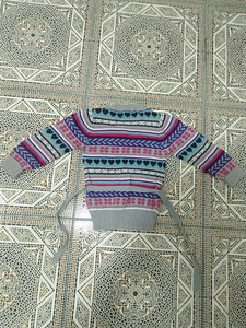 Свитер детский (2 фото из 3)