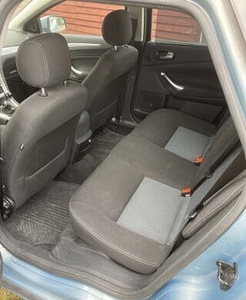 FORD Mondeo 2010 универсал (6 фото из 7)
