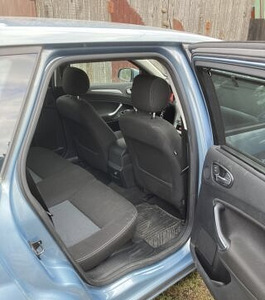 FORD Mondeo 2010 универсал (7 фото из 7)