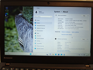 Lenovo ThinkPad X240 (Windows 11, i5, 8 ГБ, SSD, считыватель (8 фото из 8)
