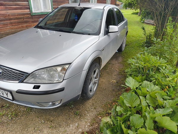 Ford Mondeo 1.8b 81kw