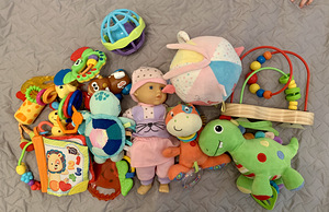 Игрушки (1 фото из 3)