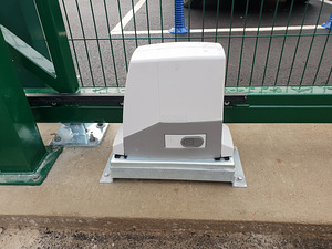 Liugvärava automaatika 600 kg (3 foto / 3)