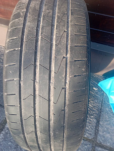 205/55 R16 (2 foto / 3)