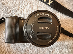 Sony a5000 hübriidkaamera (2 foto / 5)