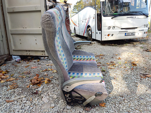 Volvo Jonckheere turismibussi kahekohalised istmed (2 foto / 4)