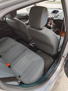 Ford Fiesta 1.4 71kW (8 foto / 13)