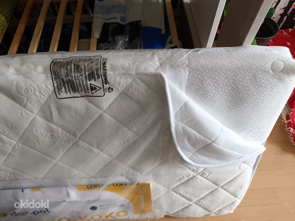 Кроватка, матрас, наматрасник, пододеяльник, подушка для комплекта постельного белья (фото #3)