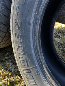 Летние шины 265/60/18 Bridgestone (2 фото из 7)
