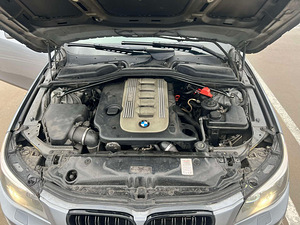 BMW 535D 200KW M-PAKETT (12 foto / 12)