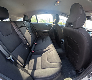 VOLVO V60 T3 2.0 112KW 110000 km 2015 (11 foto / 13)