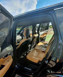 Müüa INSCRIPTION VOLVO XC90 2015 2.0D 165KW, SIS.KM (5 foto / 11)