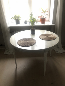 Pikendatav täispuidust laud (1 foto / 5)
