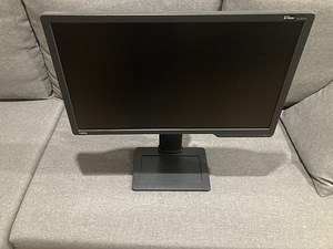 Benq XL2411P 144hz (1 foto / 3)