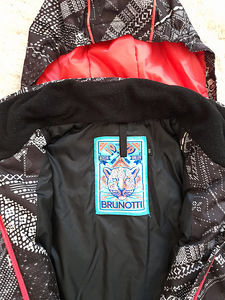 Brunotti jope tüdrukule kasv 164 cm (3 foto / 3)