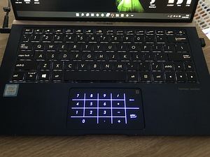 Asus Zenbook 256GB SSD (3 foto / 5)