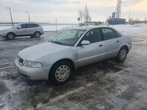 Audi a4 b5 1.9 tdi (4 foto / 8)