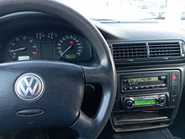 Volkswagen Passat 1.8 110 кВт