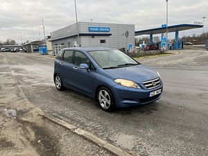 Honda FR-D 1,8 bensiin 103kw 2008 (2 foto / 9)