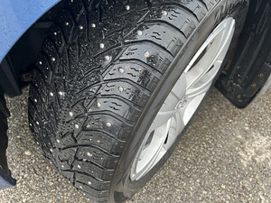 Honda FR-D 1,8 bensiin 103kw 2008 (8 foto / 9)