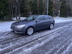 Opel Insignia 2,0D 96Kw Sport Tourer (3 foto / 9)