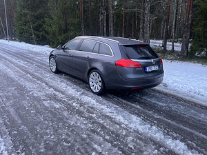 Opel Insignia 2,0D 96Kw Sport Tourer (4 foto / 9)