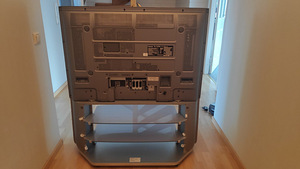Plasma TV Panasonic Viera TH-42PA50E (2 foto / 3)