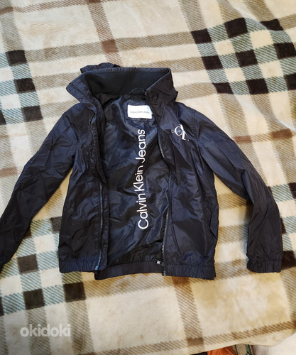 Veekindel tuulejope Calvin Klein Jeans